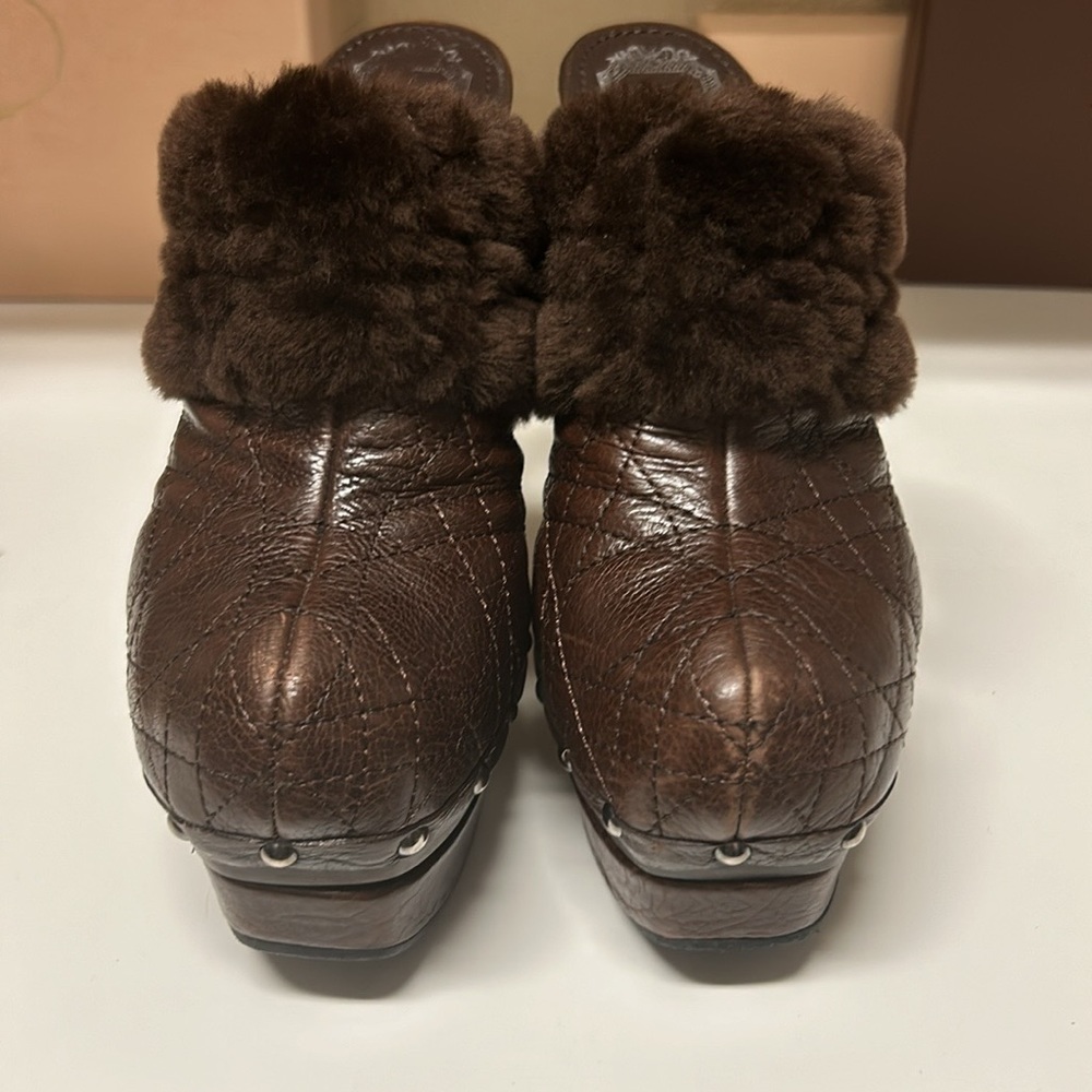 Christian Dior clogs size 6. Excellent condition. - Picture 2 of 5